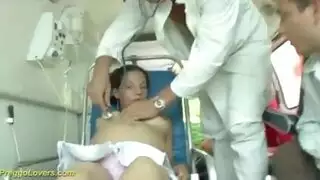 شراميط غرفة الطوارئ: حوامل في مص ووضعية كلابي