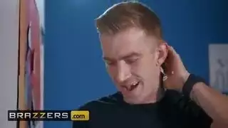 إخوة في بورن عنيف: نيك شرجي عميق وأفعال قاسية