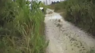 ماراثون خارجي إباحي: عاهرة تتحمل جماعاً خشناً شديداً