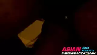 جنس منزلي قذر: شاب وعاهرة يجنحان بالداخل