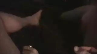 راهبة شقية تمارس الجنس بزوجين