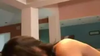 سكس مراهقه بيضاء اللون