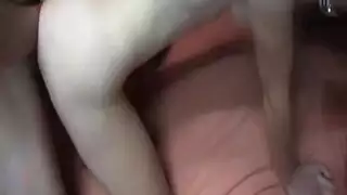 شخصية أم إباحية: مغامرة صريحة مدبلجة