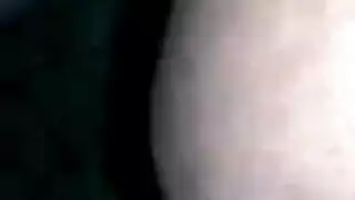 سكس عربي خام: مثلية عنيفة تدمر امرأة مطلقة