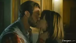 سائق مثار يجامع شقيقتين منقبات وقحتين بعنف