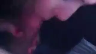 إيروتيكا أجنبية مفتوحة: وصول صريح كامل