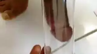 نيك سريع: فتاة أفريقية ممتلئة الجسم تنتهي بقذف داخلي