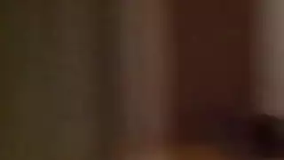 جلسة جماع حلق عميق مع كتم للشقراء الساخنة كارلي جيمس