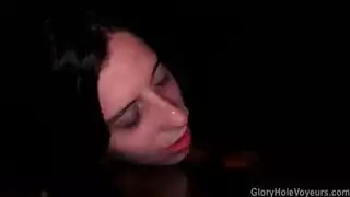 طيز كبير يتلقى نيك شرجي قاسي