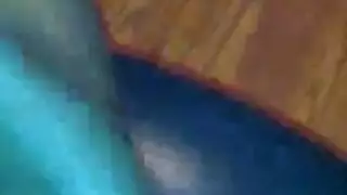 مداعبة أثداء سمراء تنتهي بقذف فوضوي على الوجه