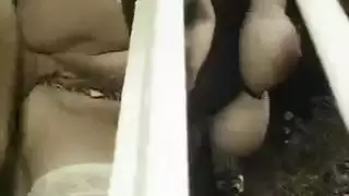 خطفها تم يختصب بزازلها