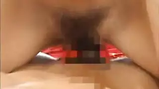 أثداء هائلة تستقبل عدة قذفات على الكاميرا