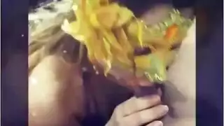 عاهرة عربية تمص بعمق وترقص قبل أن تُنك بقوة