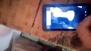 مراهقة فقيرة تأخذ قضيب أسود عملاق عميق في فرجها نكاح شبكة الصيد