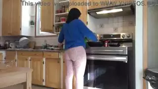 خادمة تركية تصدم من مطالب مديرها اليومية بالجنس الشرجي إباحي صريح