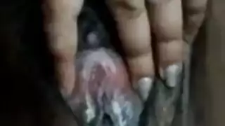 عارية، فتاة السمين هي وجود حزب خاص والقيام به مع اثنين من أصدقائها