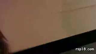تحليل للعلاقة الجنسية الجماعية للطالبات: مص القضيب ووضعية الكلب وتبادل السائل المنوي