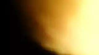 جالسه على البوكسر