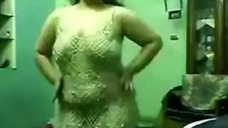 رقص منزلي نار بلباس حرير