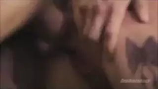 أمينة المكتبة الإباحية تتعرض لنكاح قوي لمهبلها