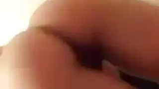 ونة والطالبه المراهقة مع بعض اثناء الدرس الخصوصي