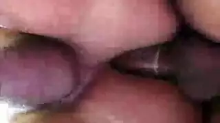 عبادة قضيب كرتونية: الفتيات العاهرات يتم تعليقهن