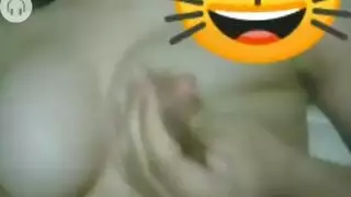 مكالمة أسماء الإباحية: شرموطة هاردكور تتفجر على الكاميرا